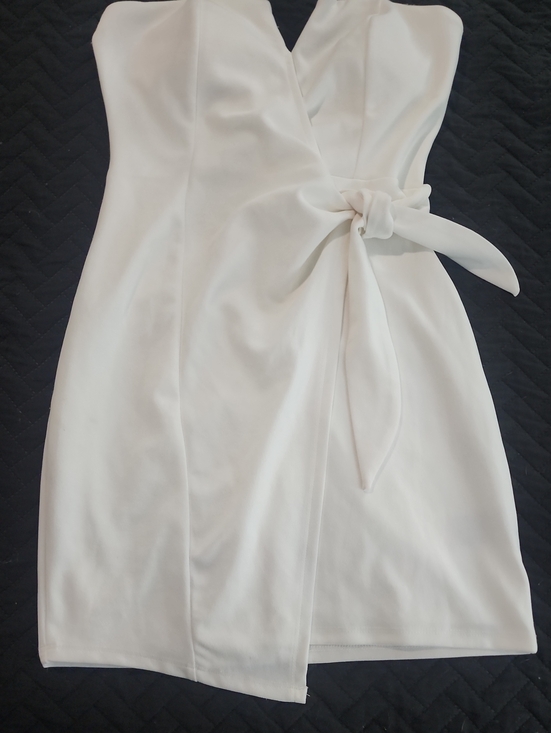 Trixxi Dresses & Skirts - Trixxi White Strapless Tie-Waist Sheath Dress